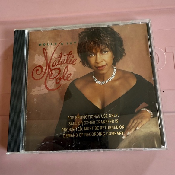 Natalie Cole | Holly & Ivy | Vintage CD - Picture 1 of 3